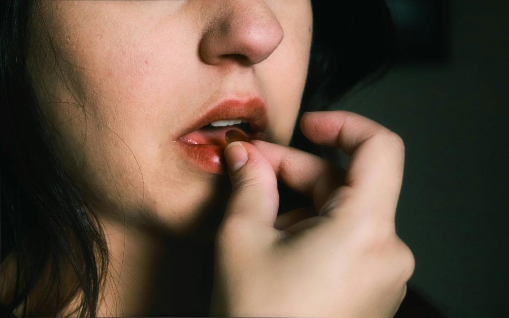 Mother breastfeeding infant while taking Xanax under doctor supervision